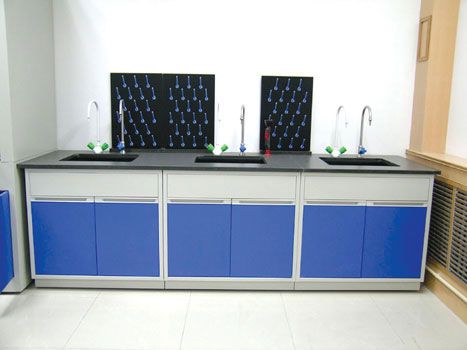 内蒙古呼和浩特市欧美联实验室家具设备公司主要生产实验室实验台